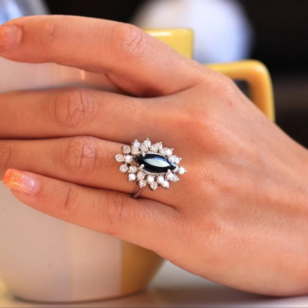 Black marquise lab made statement/engagement ring - Picture 10 of 12